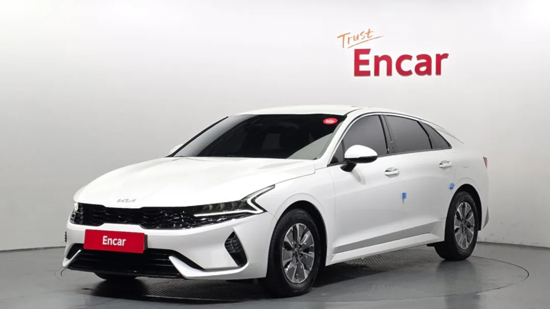 2023 Kia K5