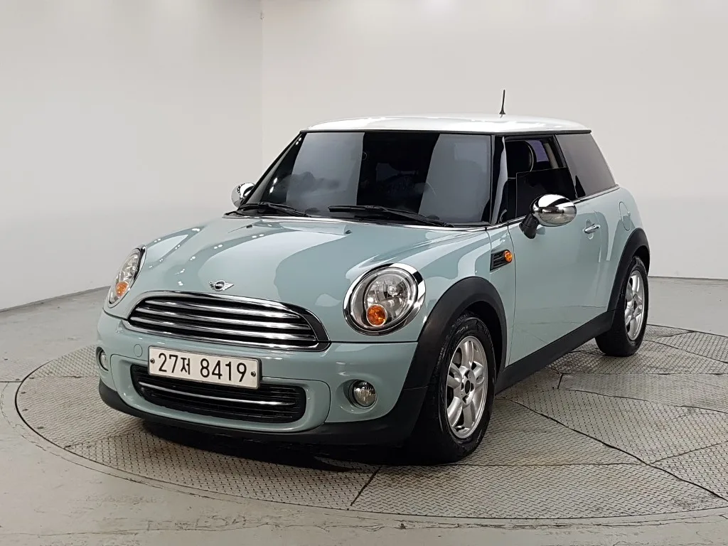 2011 MINI Cooper