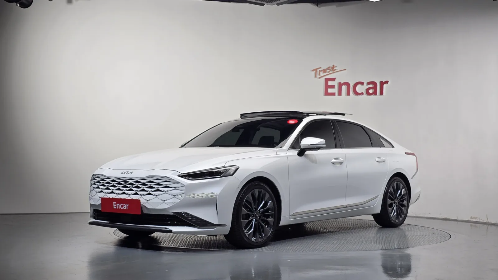 2023 Kia K8