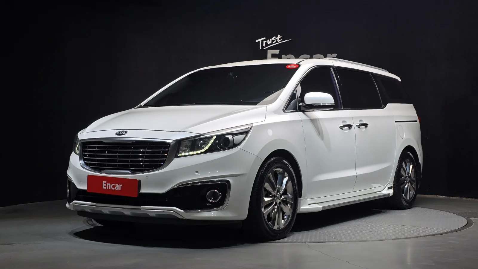 2017 Kia Carnival