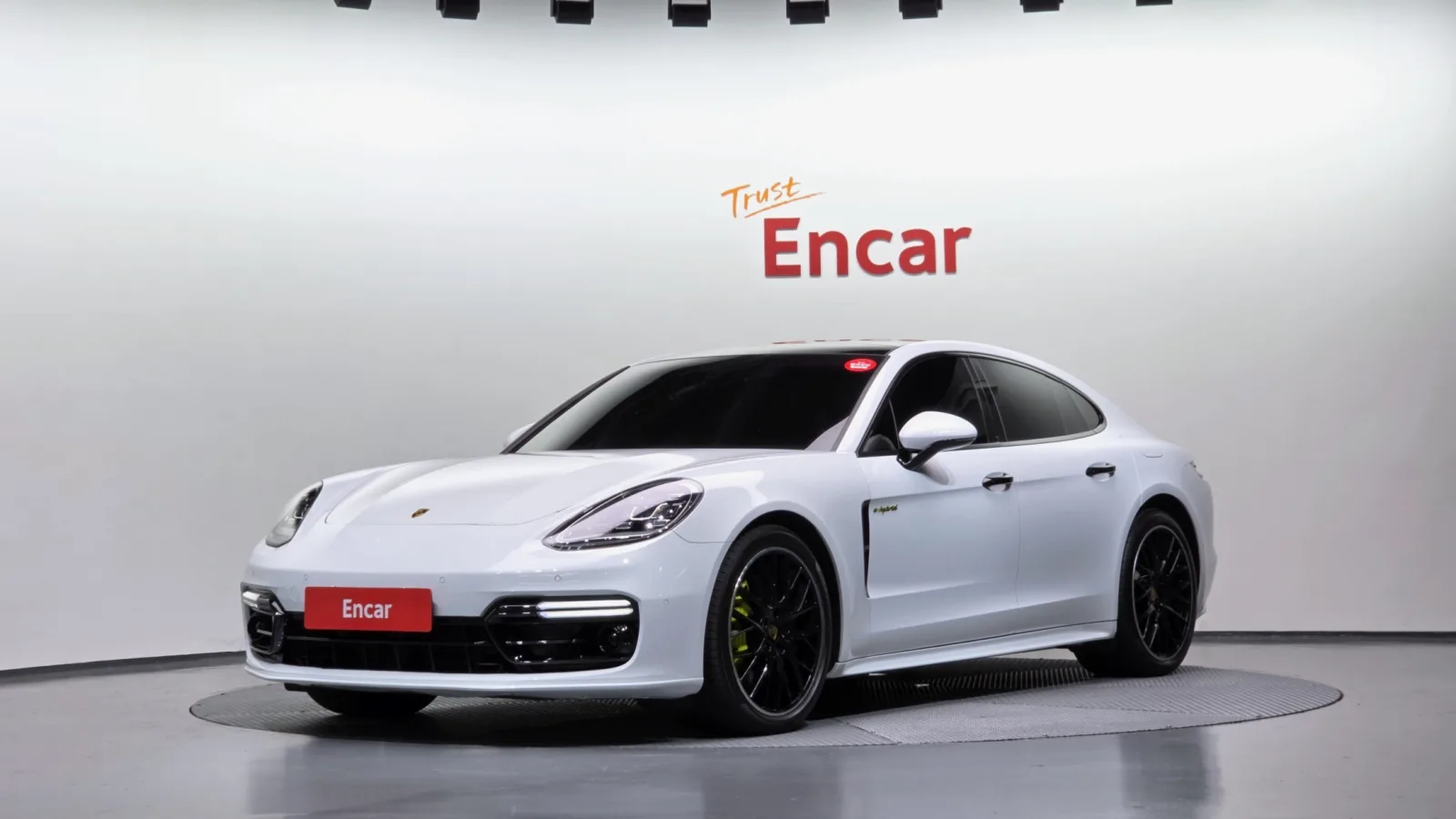 2018 Porsche Panamera