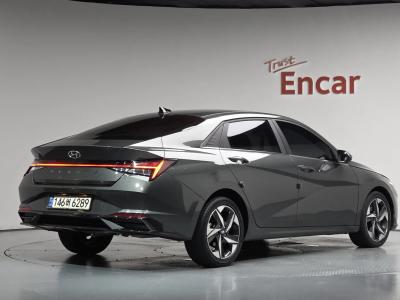 2021 Hyundai Elantra