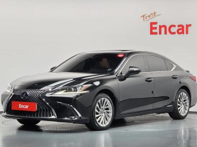 2021 Lexus ES