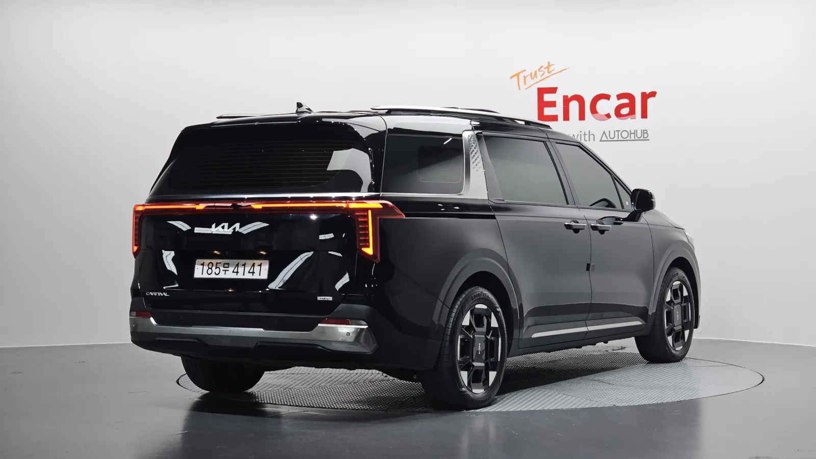 2025 Kia Carnival