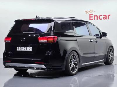 2018 Kia Carnival
