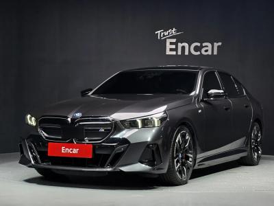 2024 BMW i5