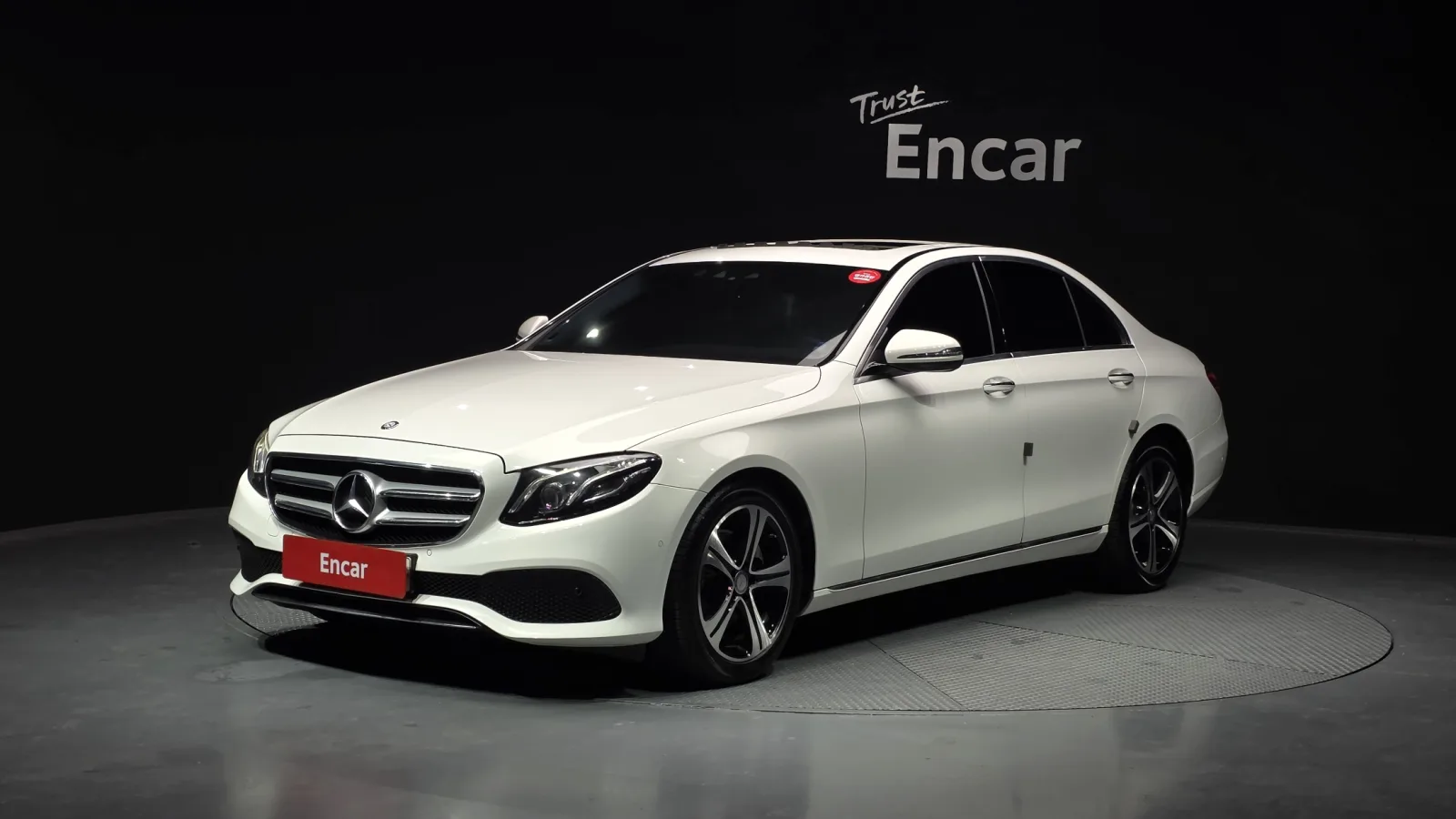 2017 Mercedes-Benz E-Class