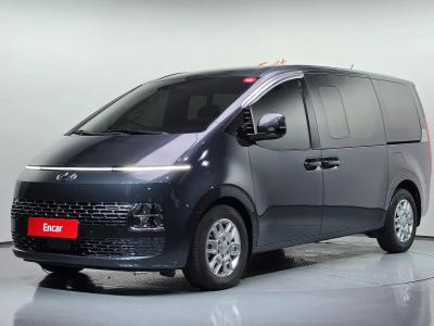 2023 Hyundai Staria