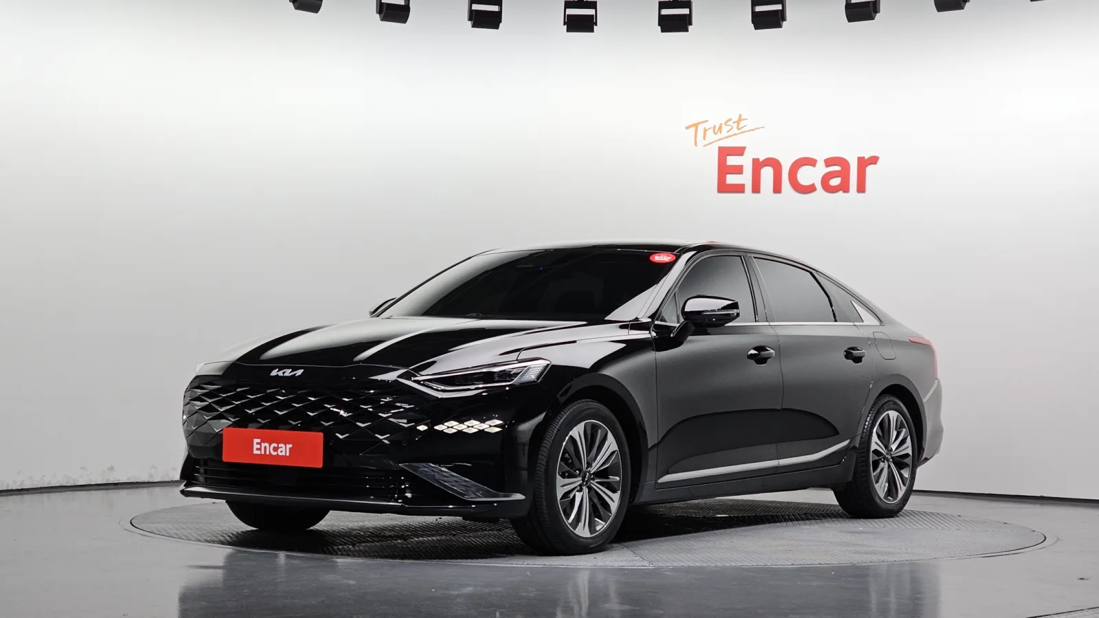 2023 Kia K8