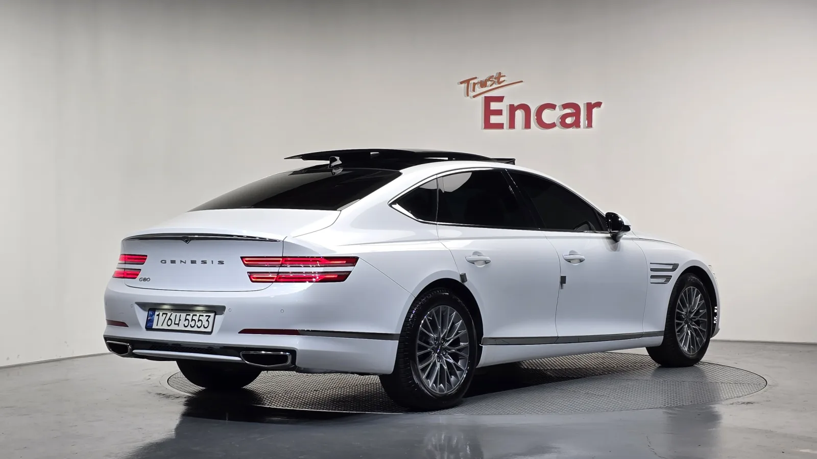 2024 Genesis G80