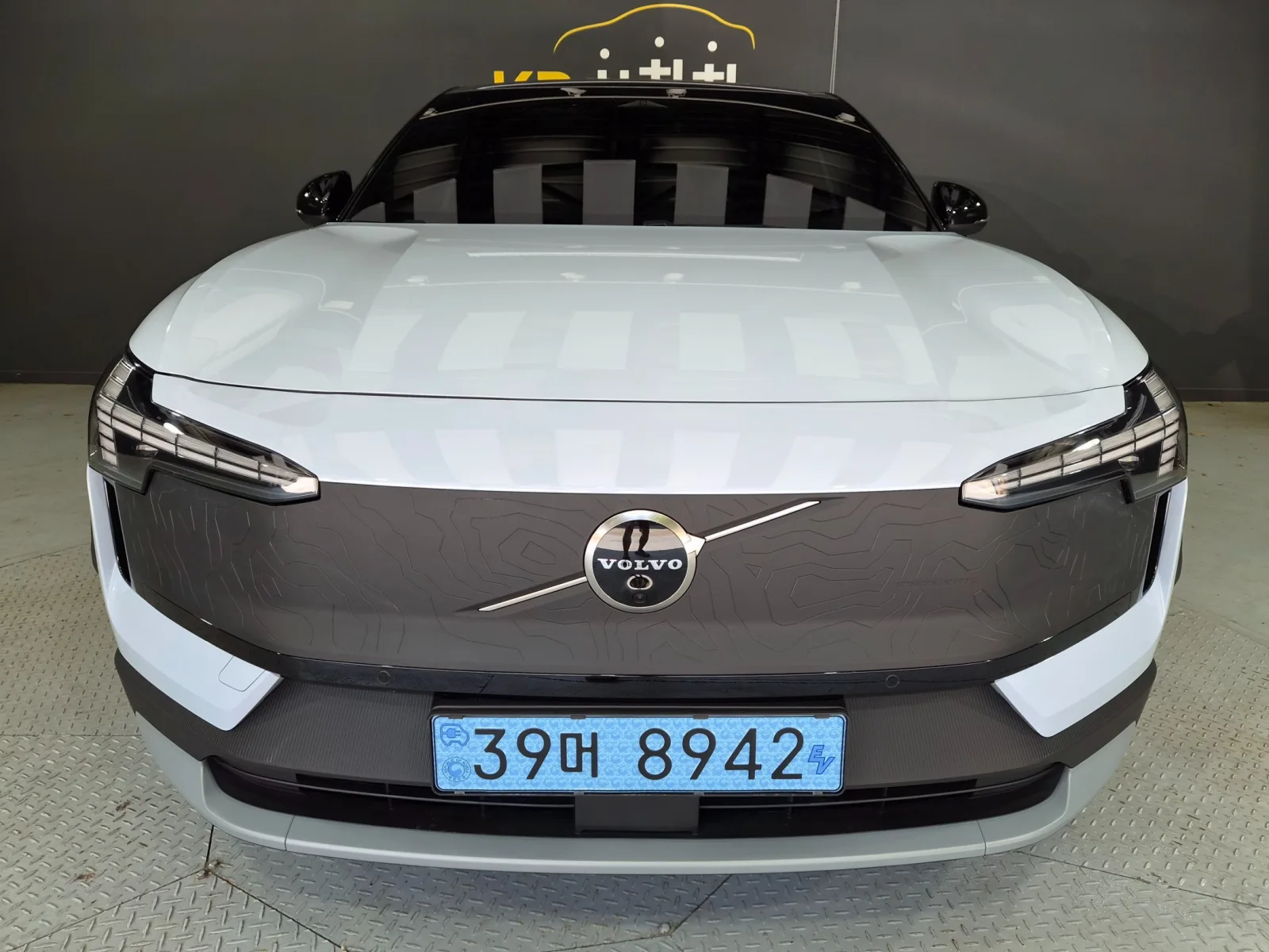 2026 Volvo EX30