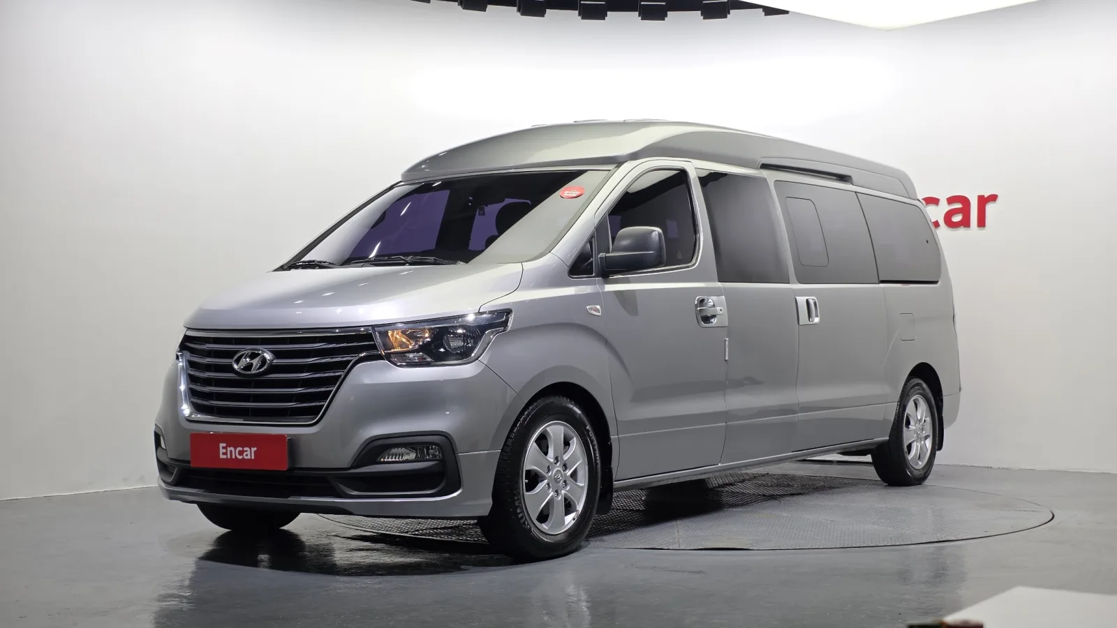 2019 Hyundai Starex