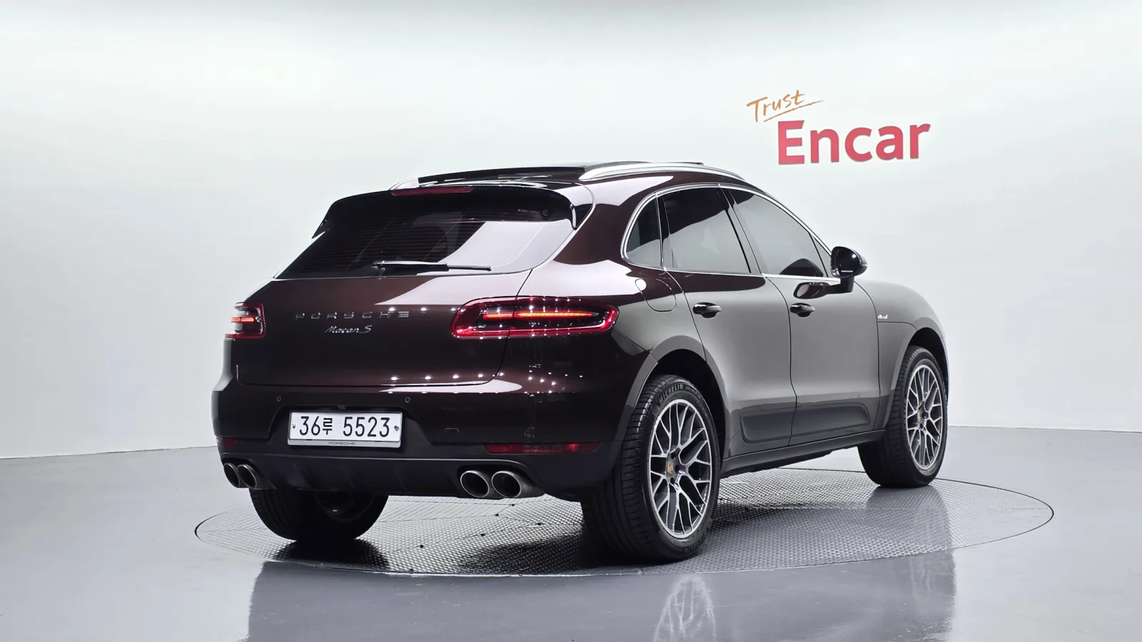 2015 Porsche Macan