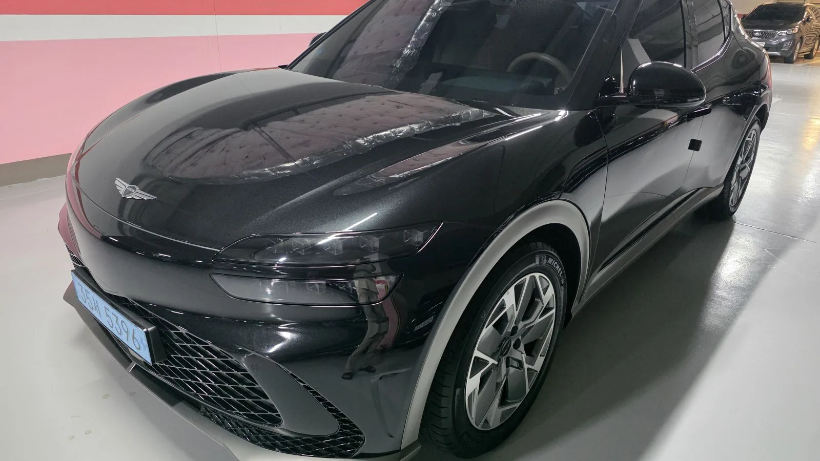 2023 Genesis GV60