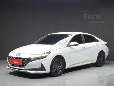 2022 Hyundai Elantra