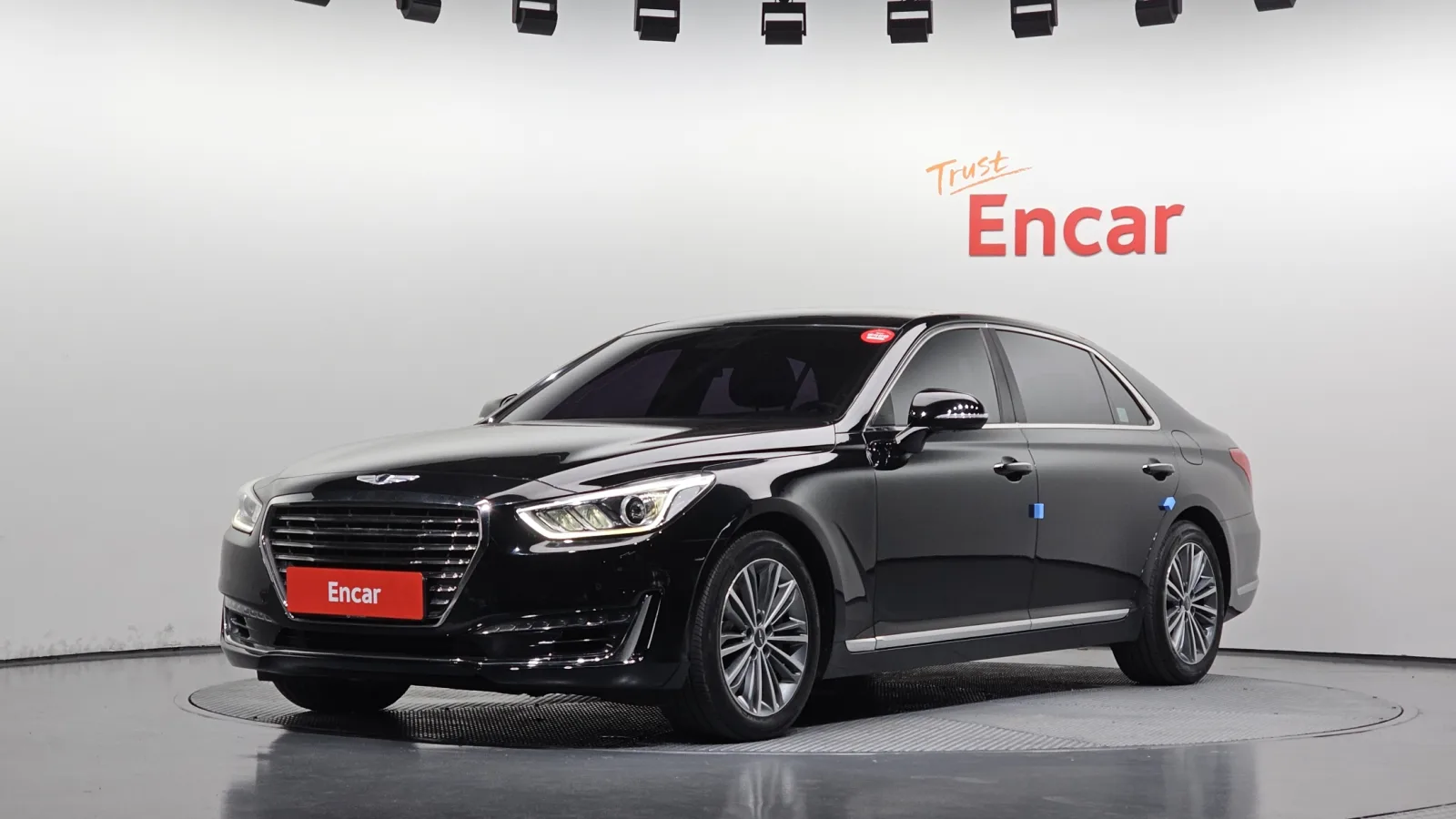 2016 Genesis EQ900