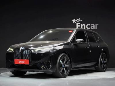 2023 BMW iX