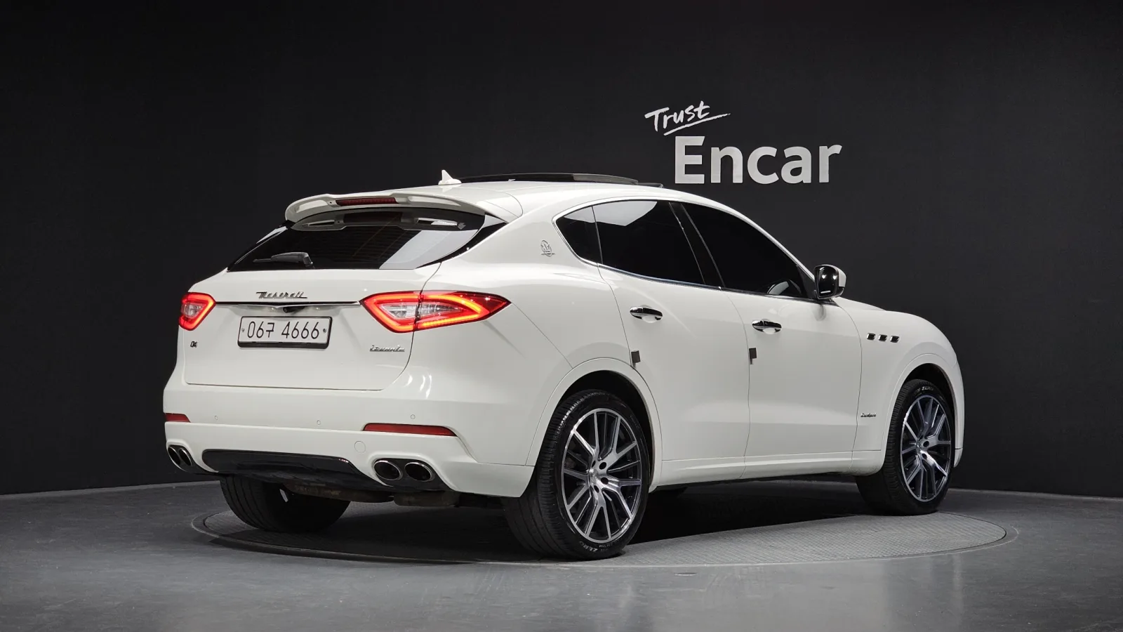 2018 Maserati Levante