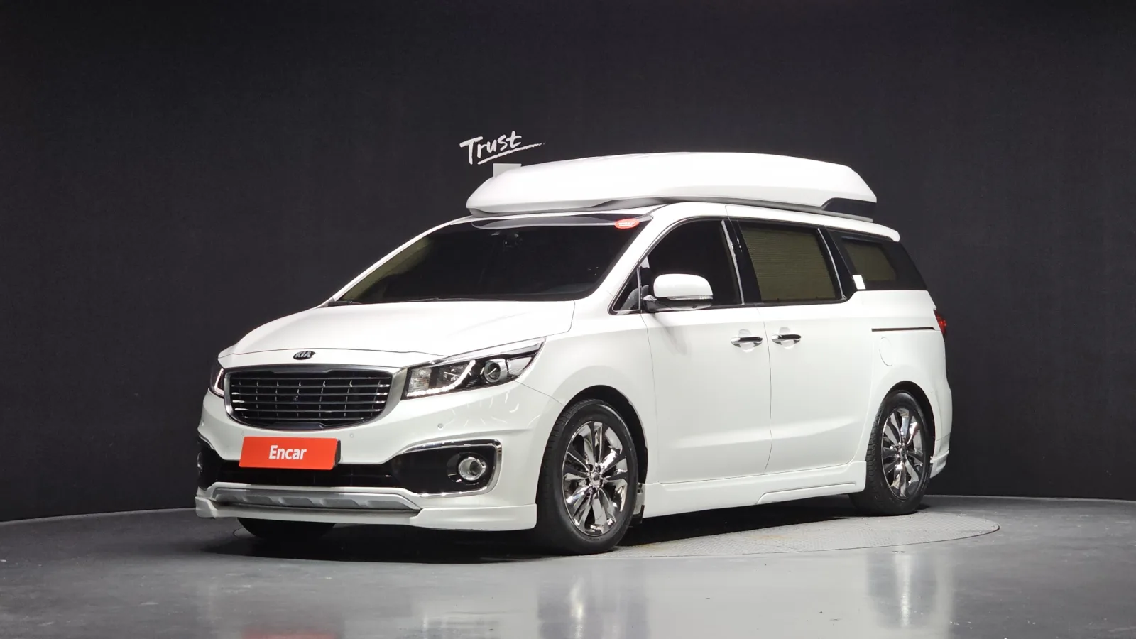 2016 Kia Carnival