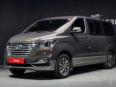 2020 Hyundai Starex