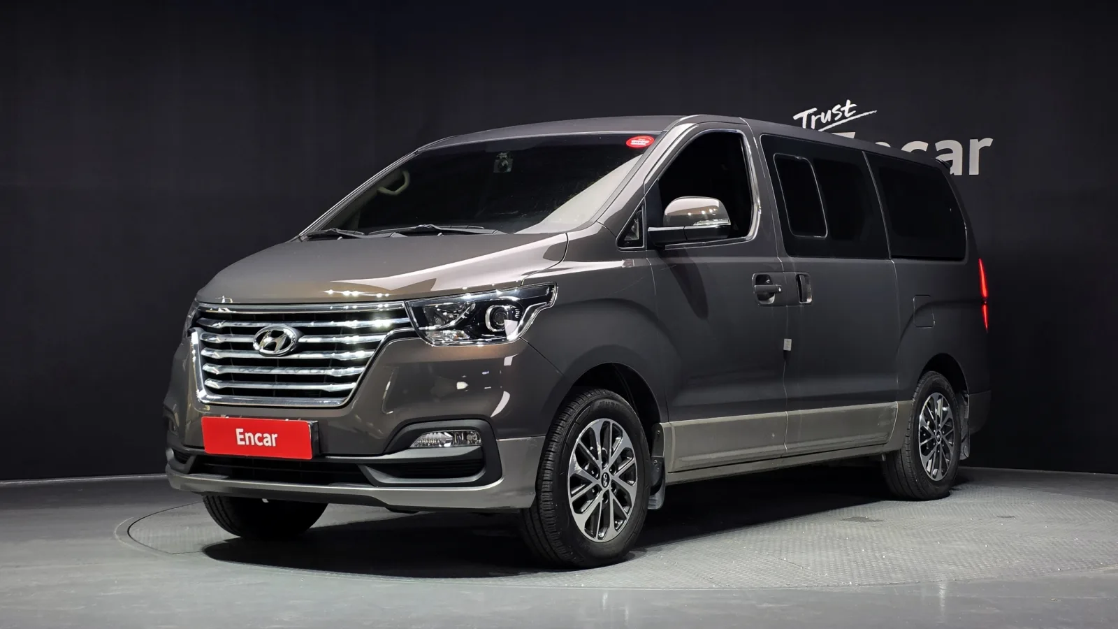 2020 Hyundai Starex