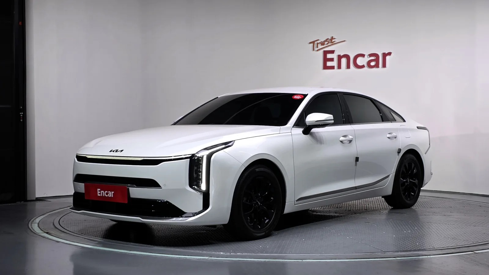 2025 Kia K8