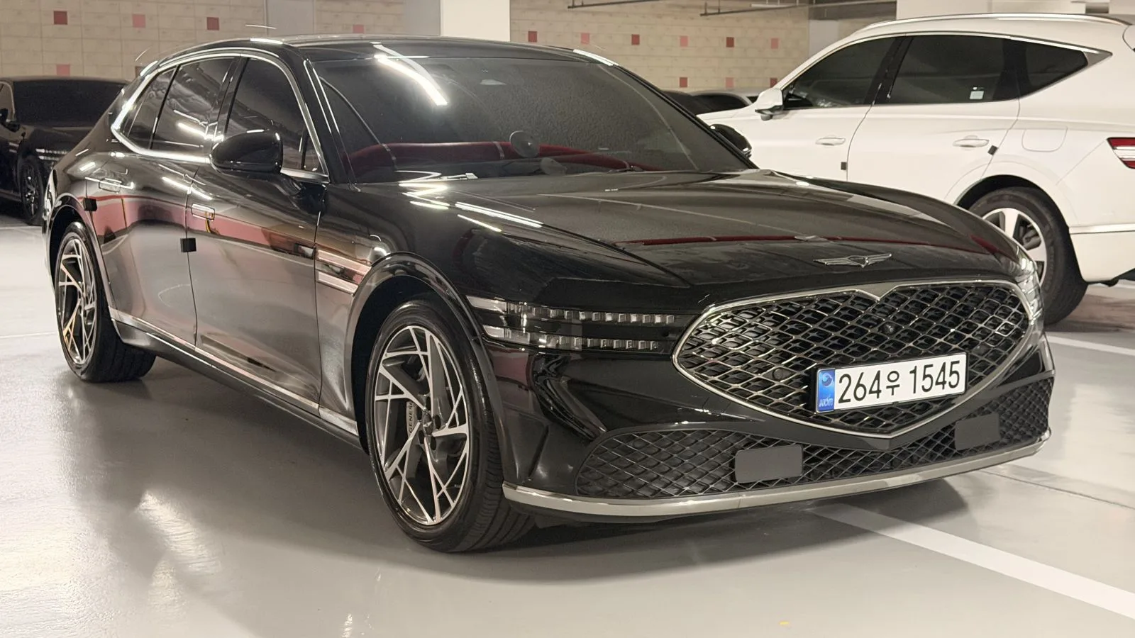 2022 Genesis G90