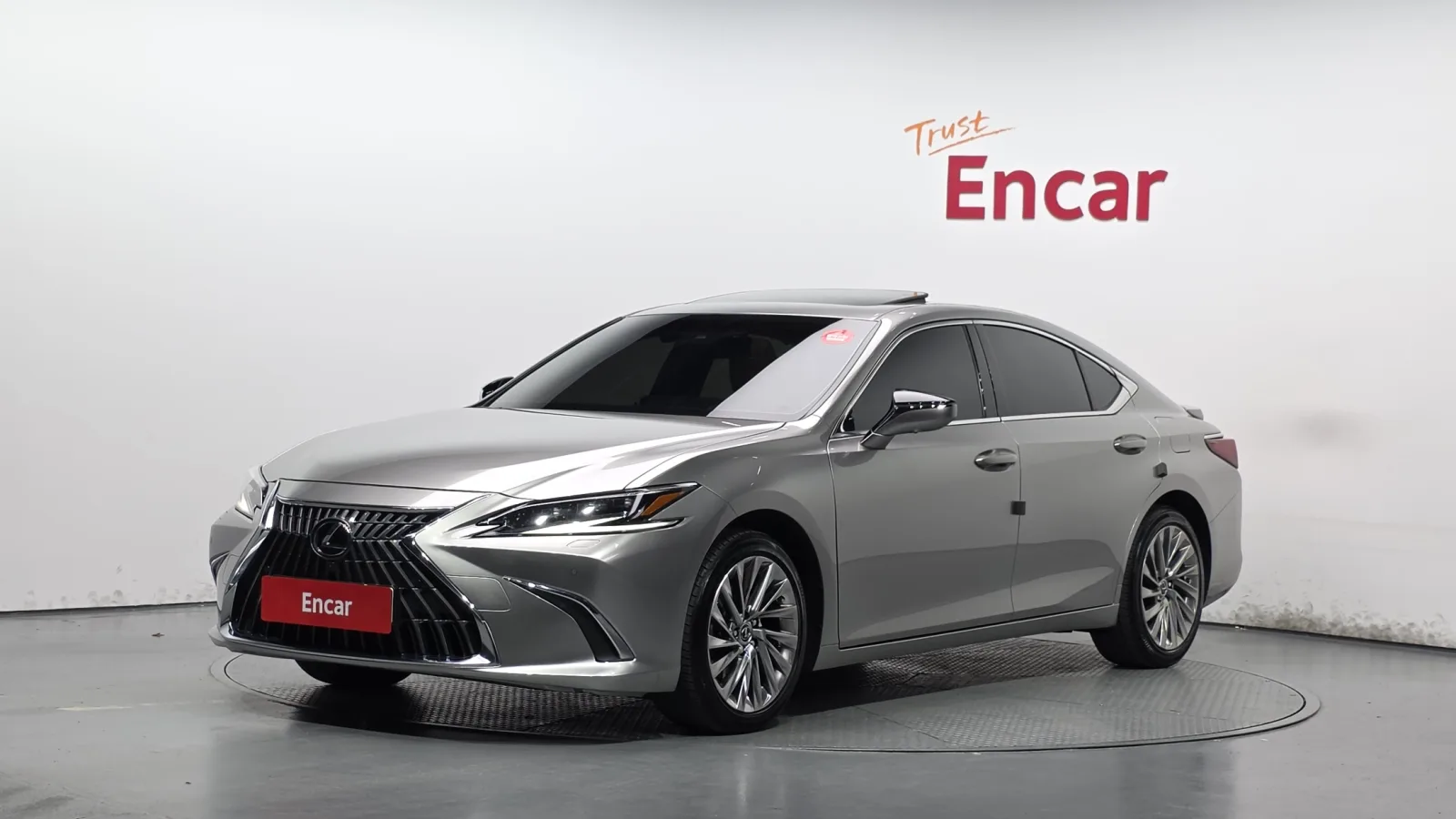 2025 Lexus ES