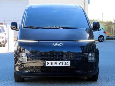 2023 Hyundai Staria