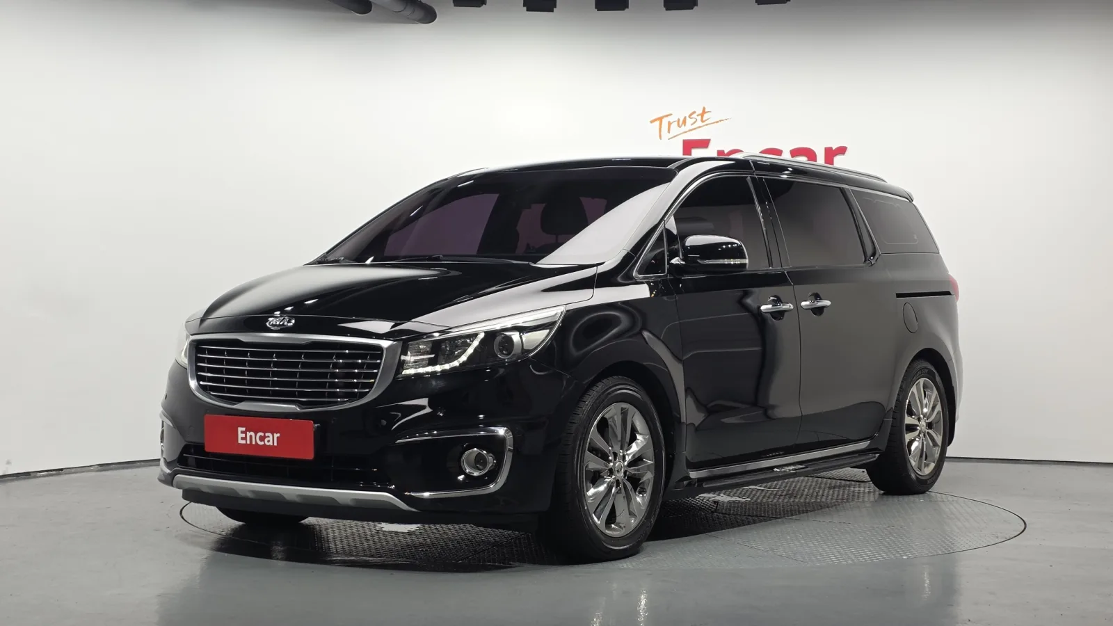 2017 Kia Carnival