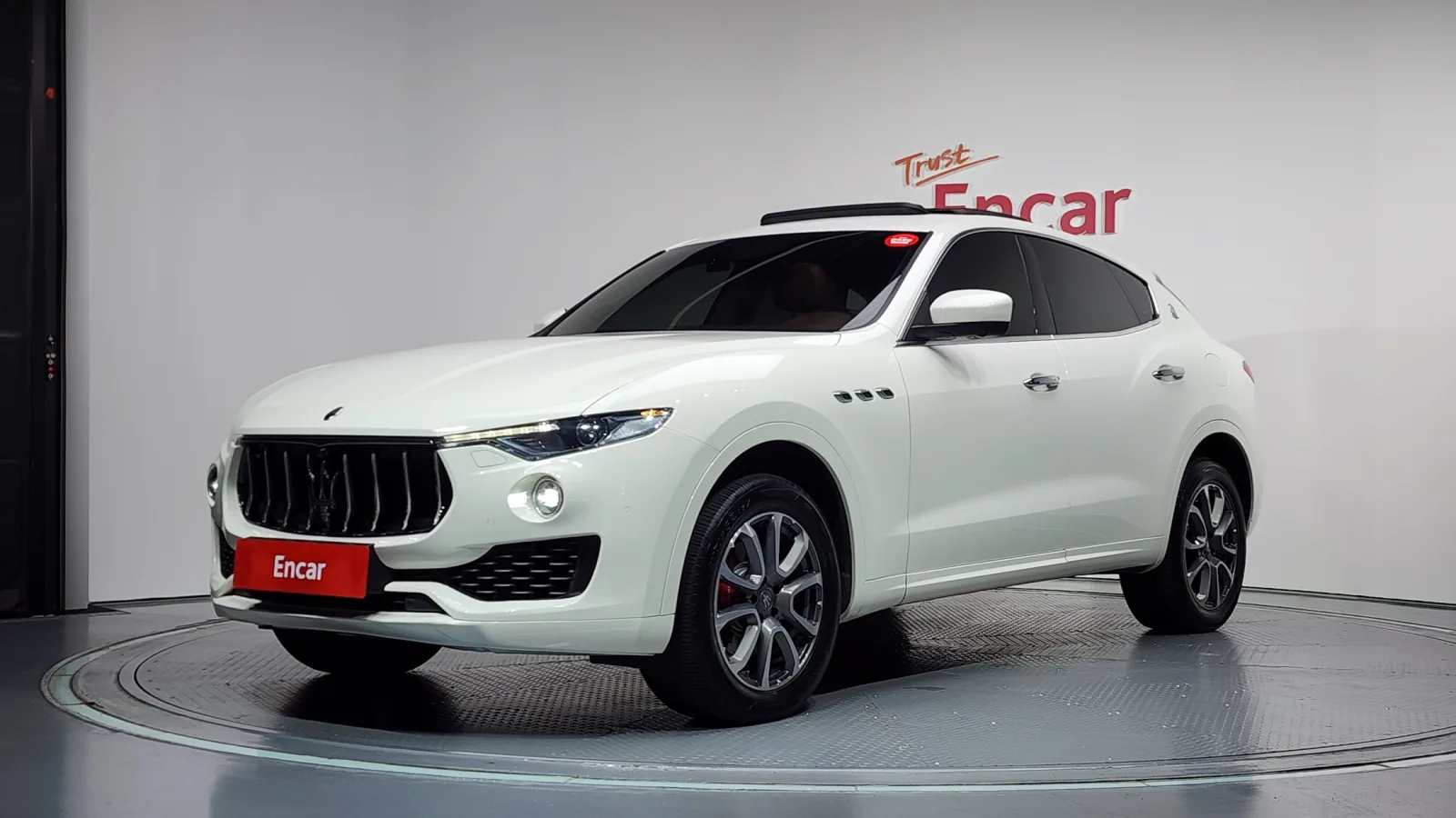 2017 Maserati Levante