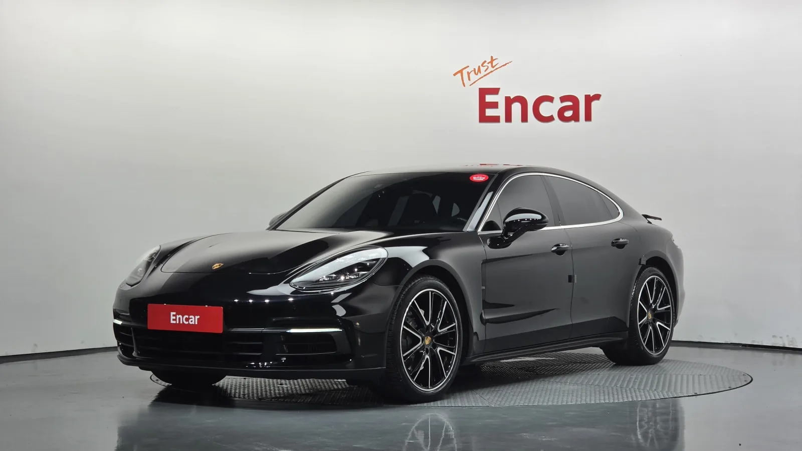 2018 Porsche Panamera