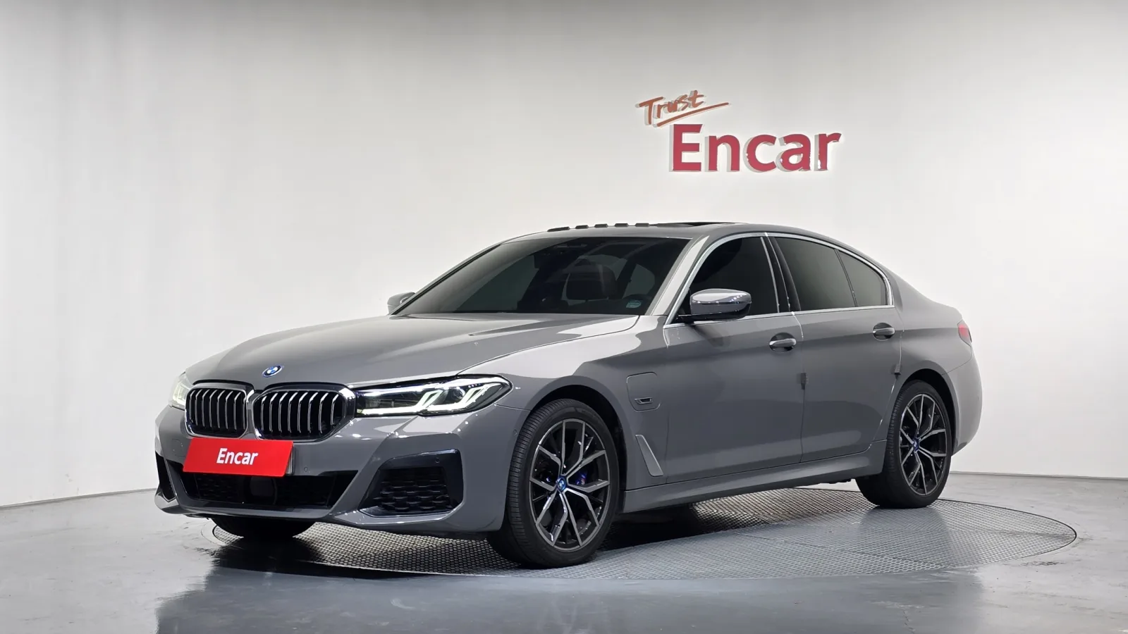2022 BMW 5-Series
