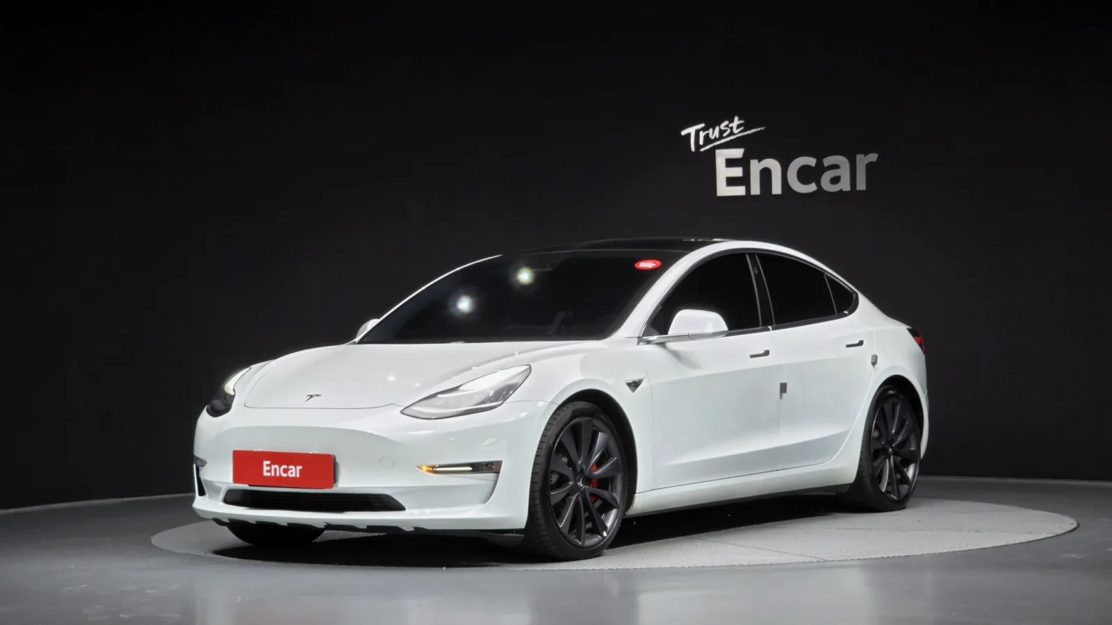 2020 Tesla Model 3