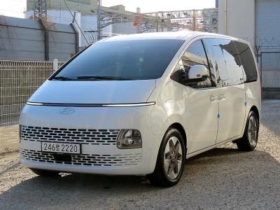 2023 Hyundai Staria
