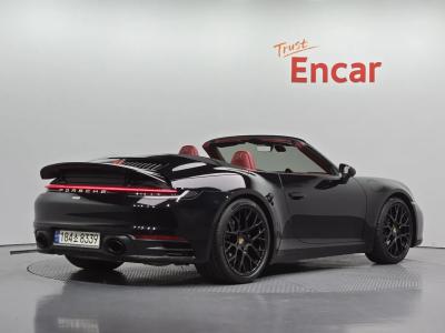 2023 Porsche 911