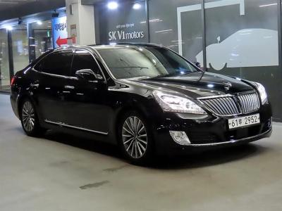 2013 Hyundai Equus