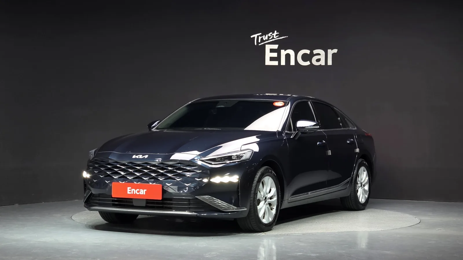2022 Kia K8