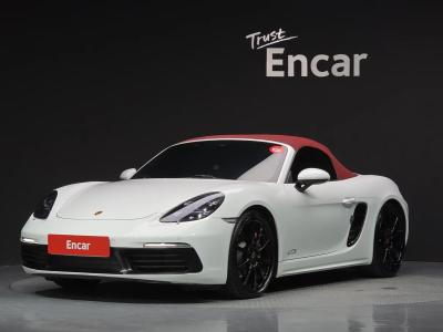 2017 Porsche 718