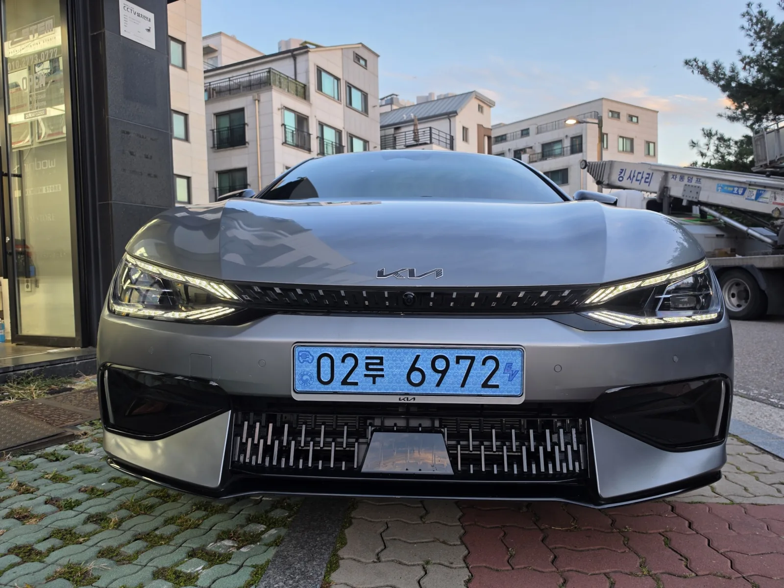 2023 Kia EV6