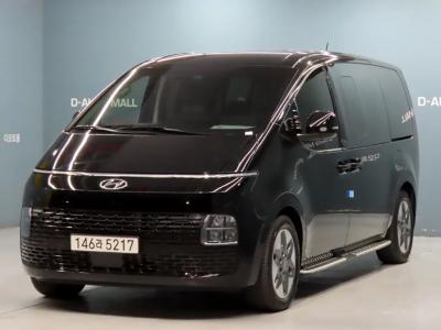 2023 Hyundai Staria