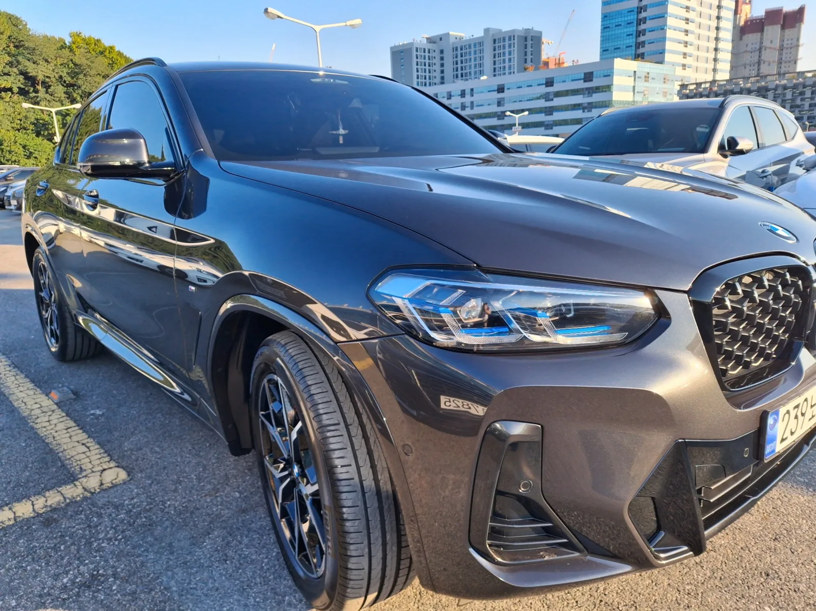 2023 BMW X4