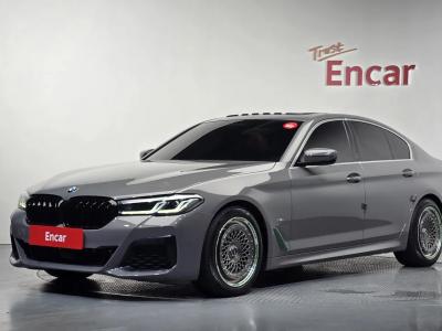 2022 BMW 5-Series