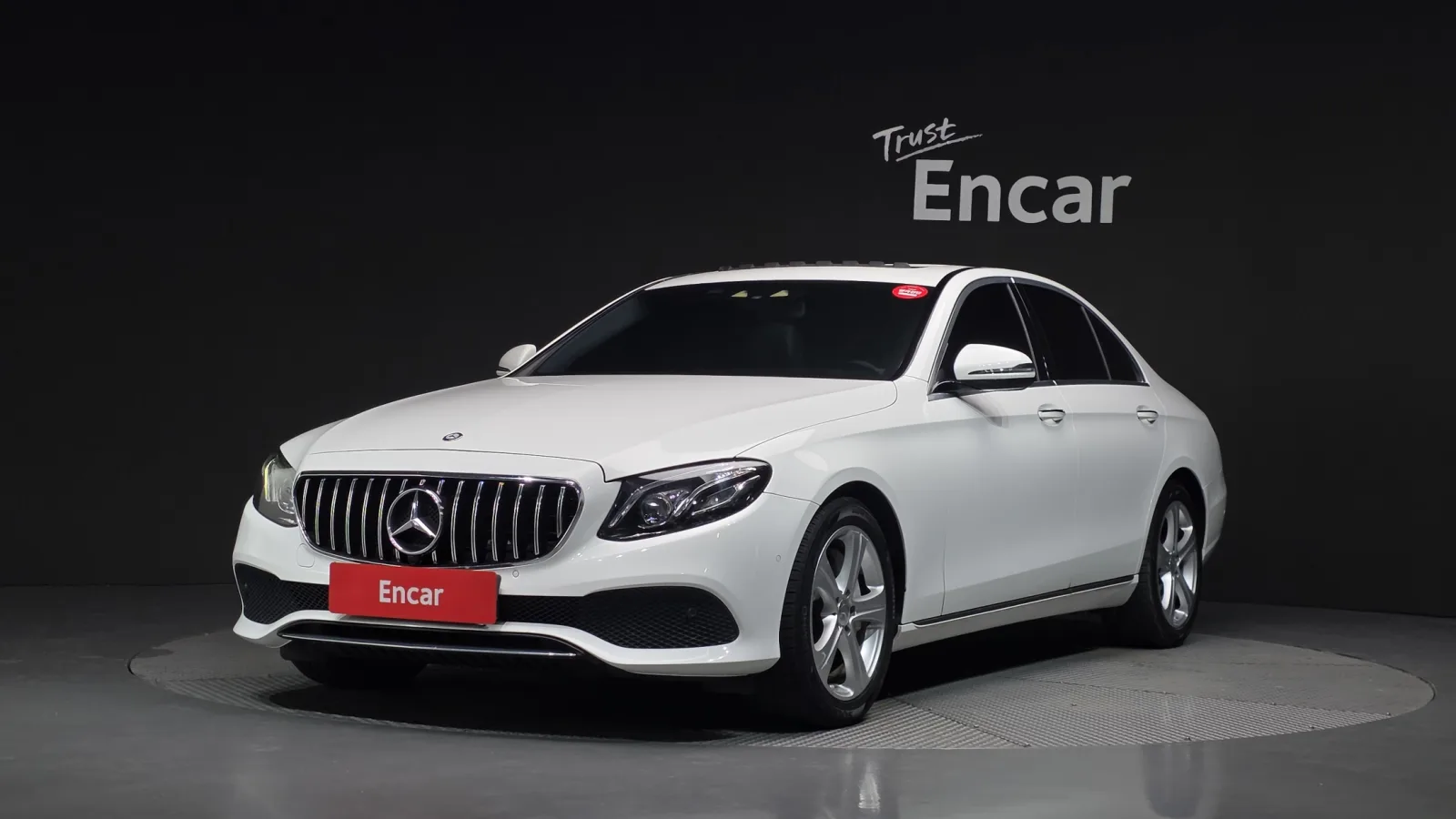 2017 Mercedes-Benz E-Class