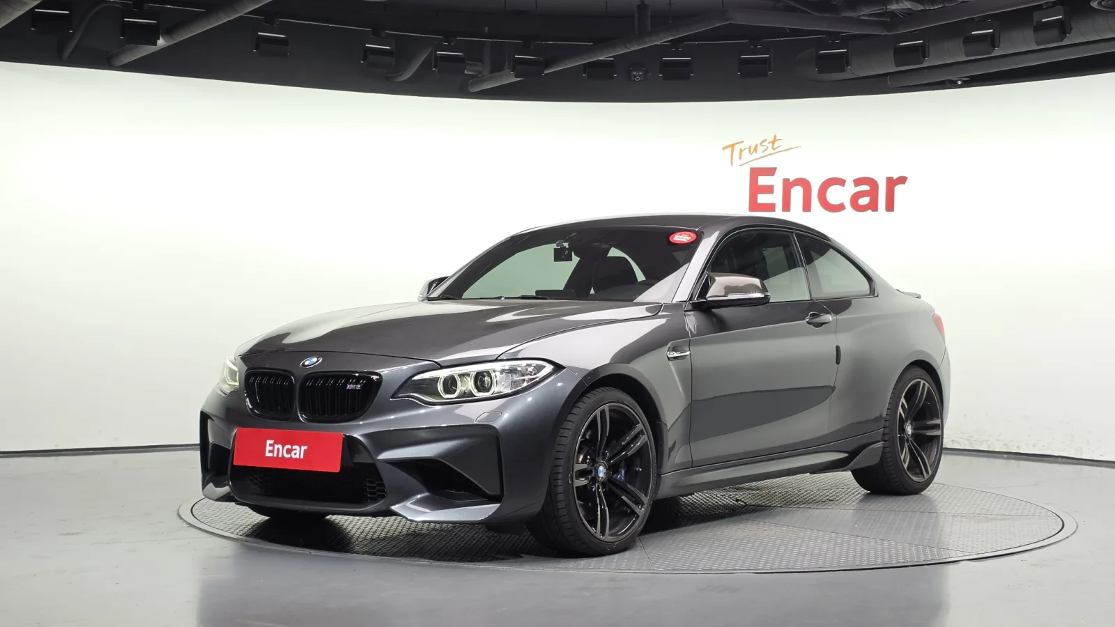 2017 BMW M2