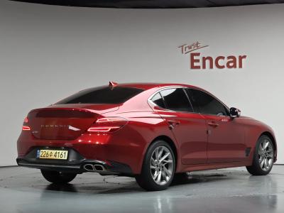 2023 Genesis G70