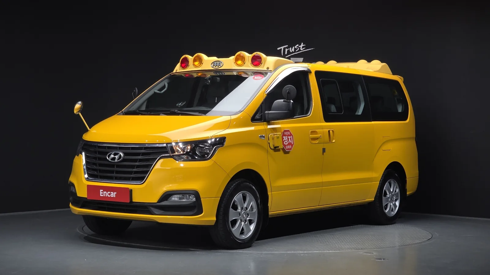 2019 Hyundai Starex