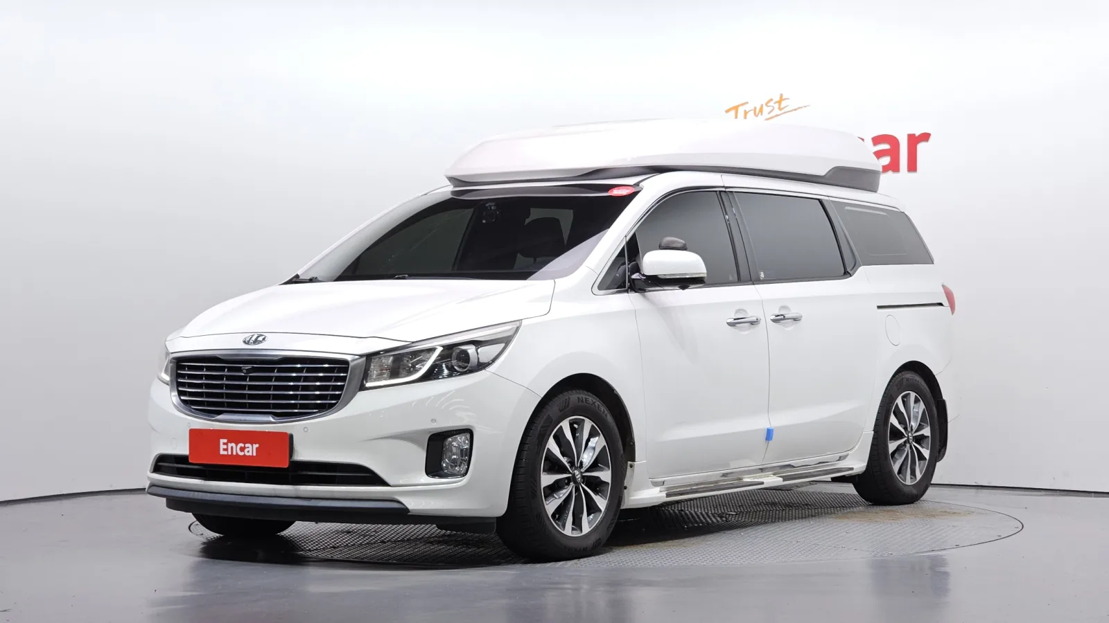 2016 Kia Carnival