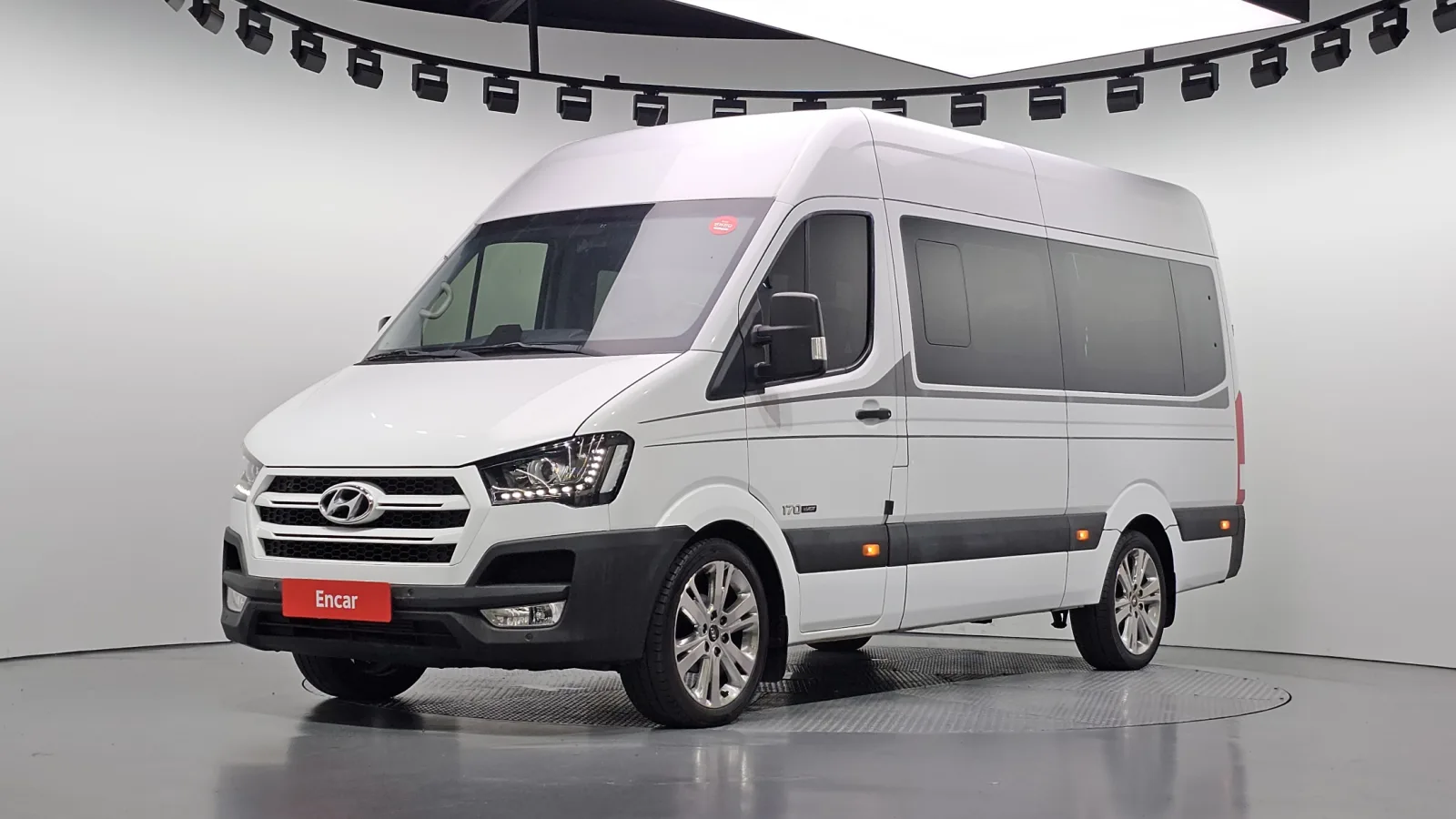2021 Hyundai Solati
