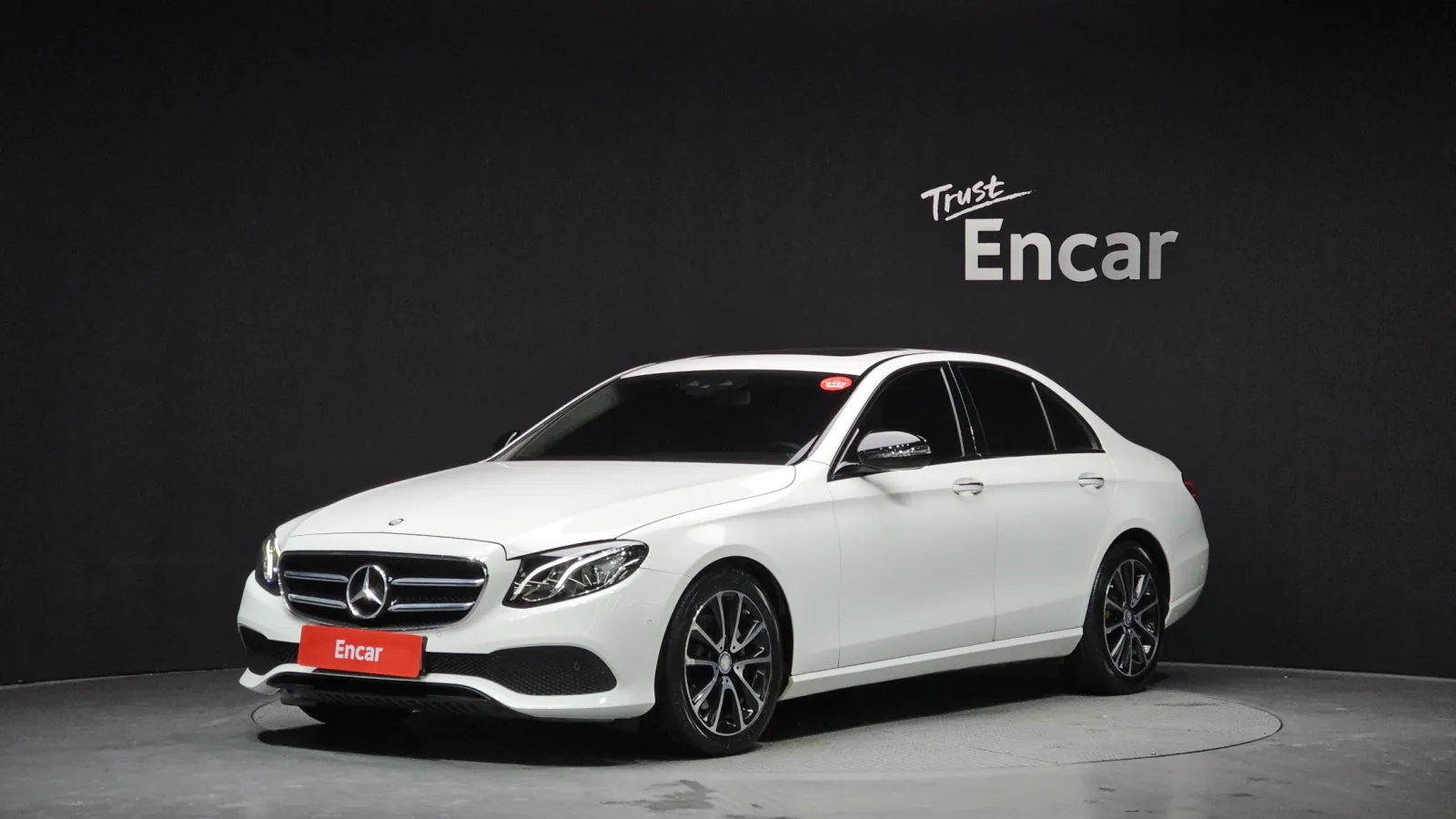 2017 Mercedes-Benz E-Class